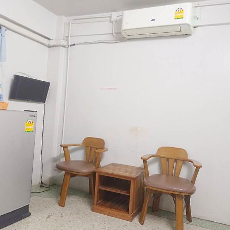 ห้องพักสุขสบายวังหลัง Banguecoque Exterior foto